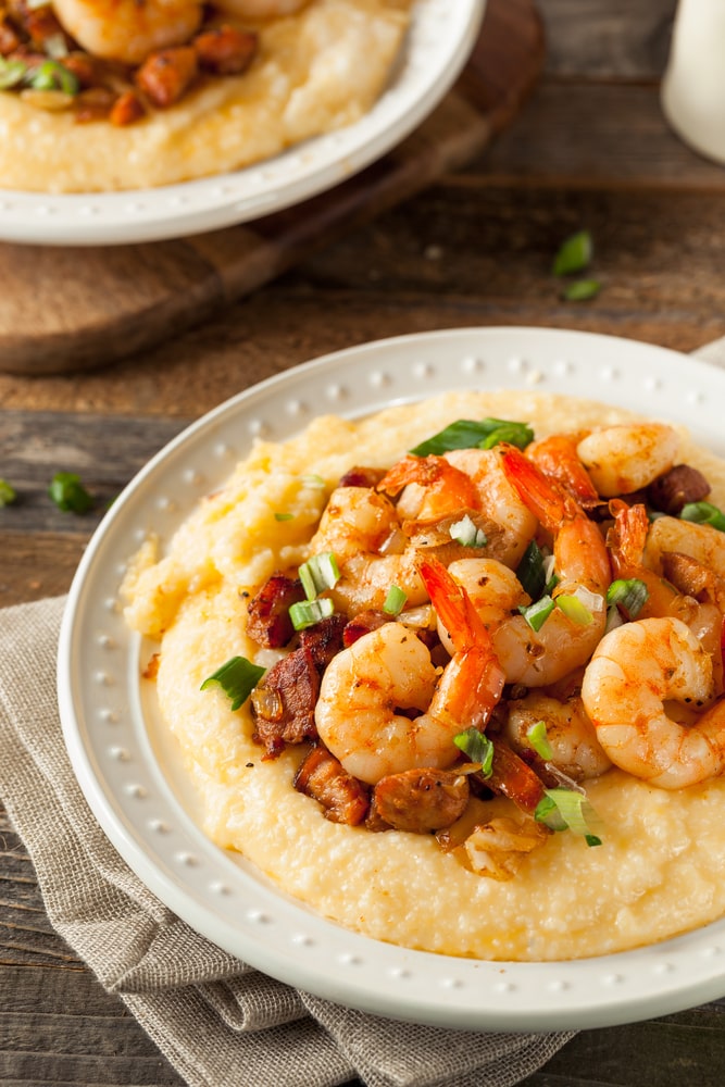 Easy Classic Shrimp and Grits