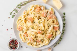 Shrimp Alfredo - Creamy Shrimp Pasta