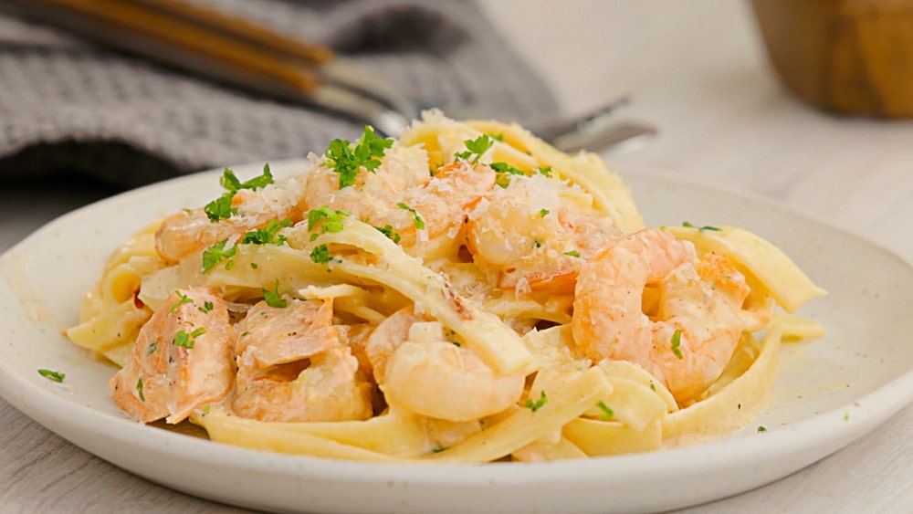 Creamy Shrimp Alfredo Pasta