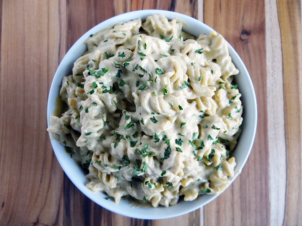 Easy Crockpot Chicken And Noodles