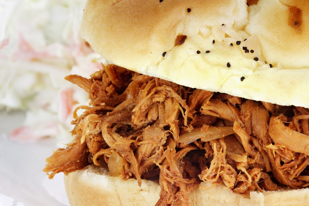 Easy Crockpot Chicken Sandwiches