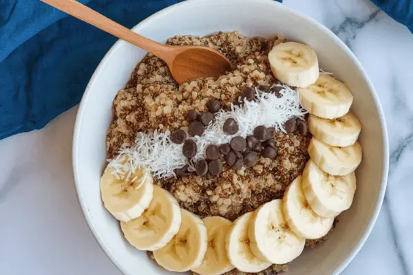 Quinoa Breakfast Bowl